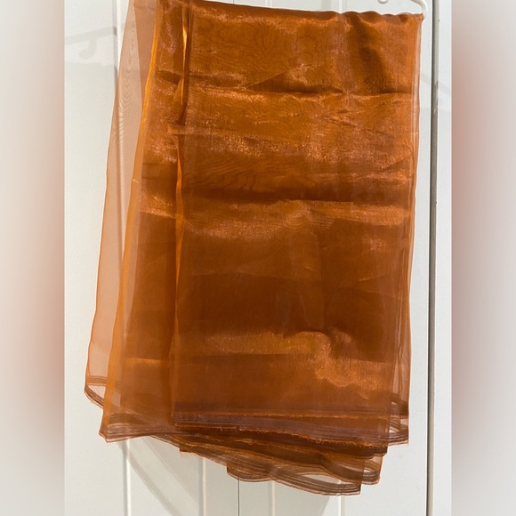 Bronze organza fabric - Picture 2 of 2